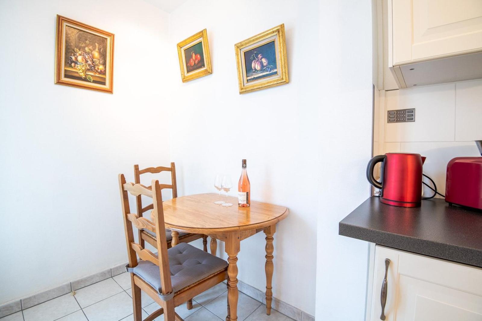 L'Ecureuil - Small T2 For 2 Pers. Apartment อองบวส ภายนอก รูปภาพ
